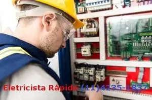 Eletricistas de Manutenção